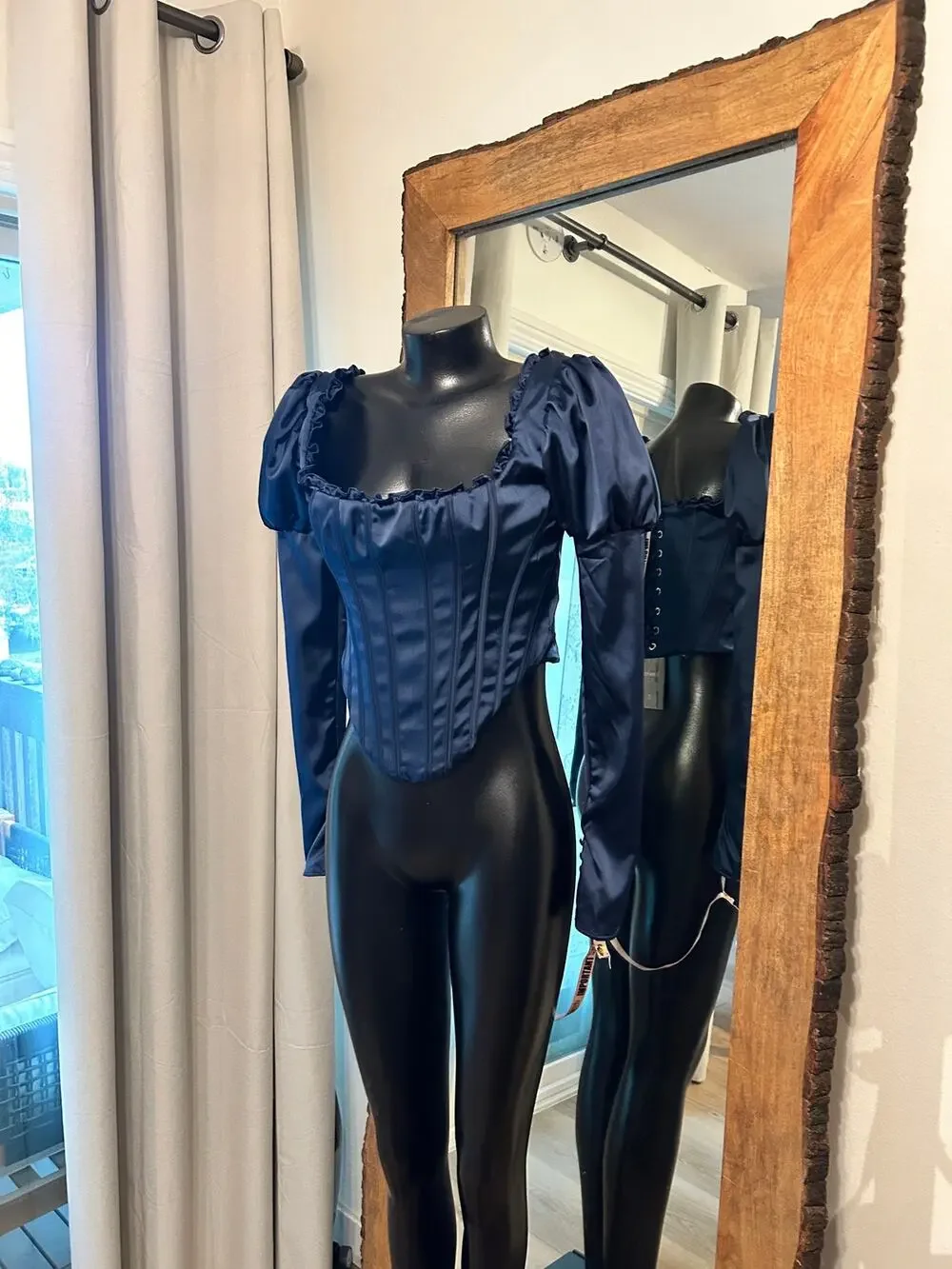 HOUSE OF CB Dana Navy Puff Sleeve Corset Top NWT Size M Navy Satin Lace Up